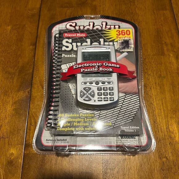 Sudoku Handheld Pocket Electronic Game & Puzzle Book Travel Home 360 Puzzles New - Picture 1 of 11